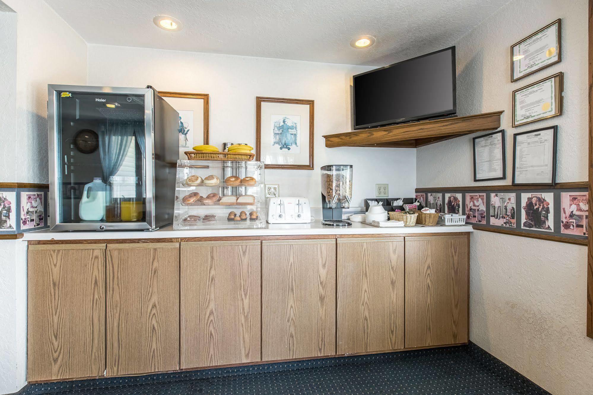 Amerivu Inn Harvest Estates New Hampton Εξωτερικό φωτογραφία