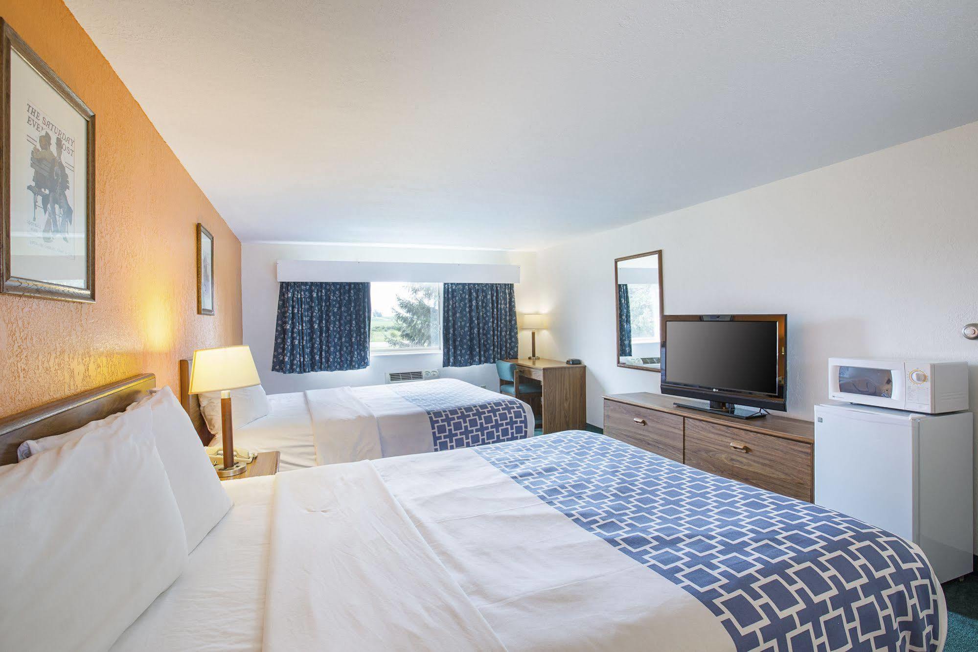 Amerivu Inn Harvest Estates New Hampton Εξωτερικό φωτογραφία